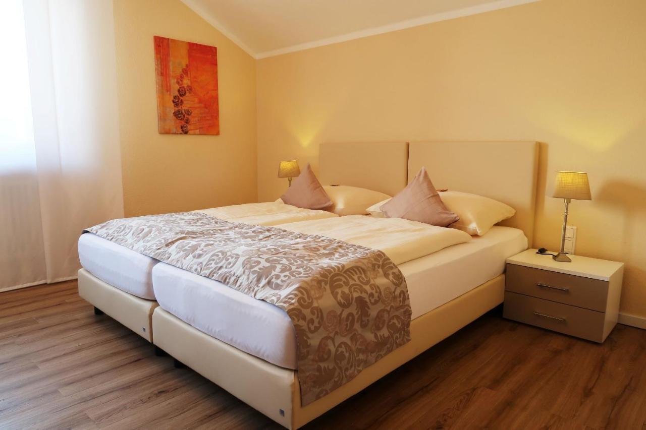 Hotel Garni Bellevue Bad Fussing Exterior photo