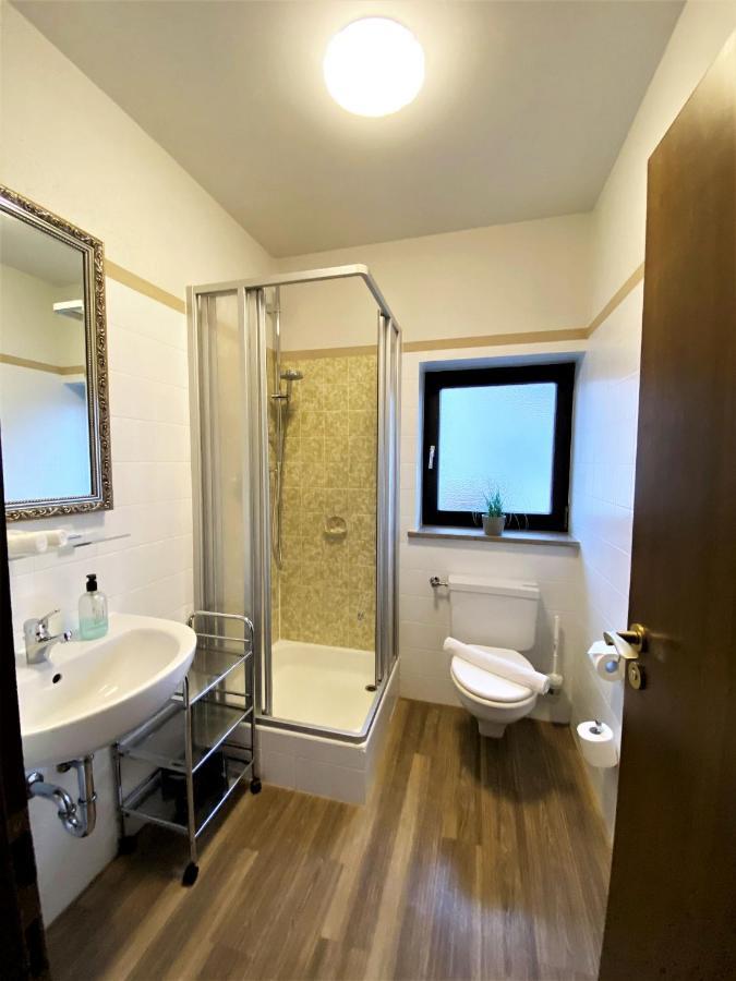 Hotel Garni Bellevue Bad Fussing Exterior photo