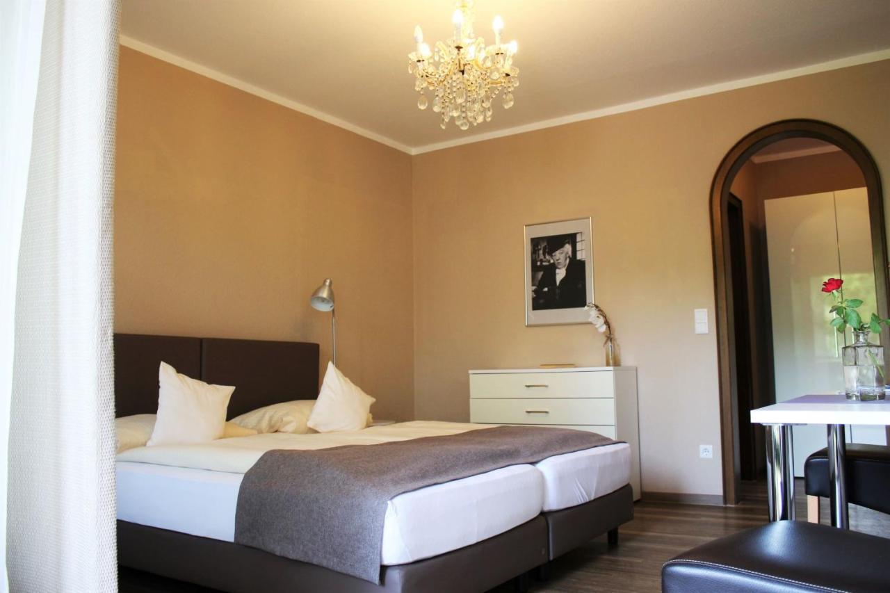 Hotel Garni Bellevue Bad Fussing Exterior photo
